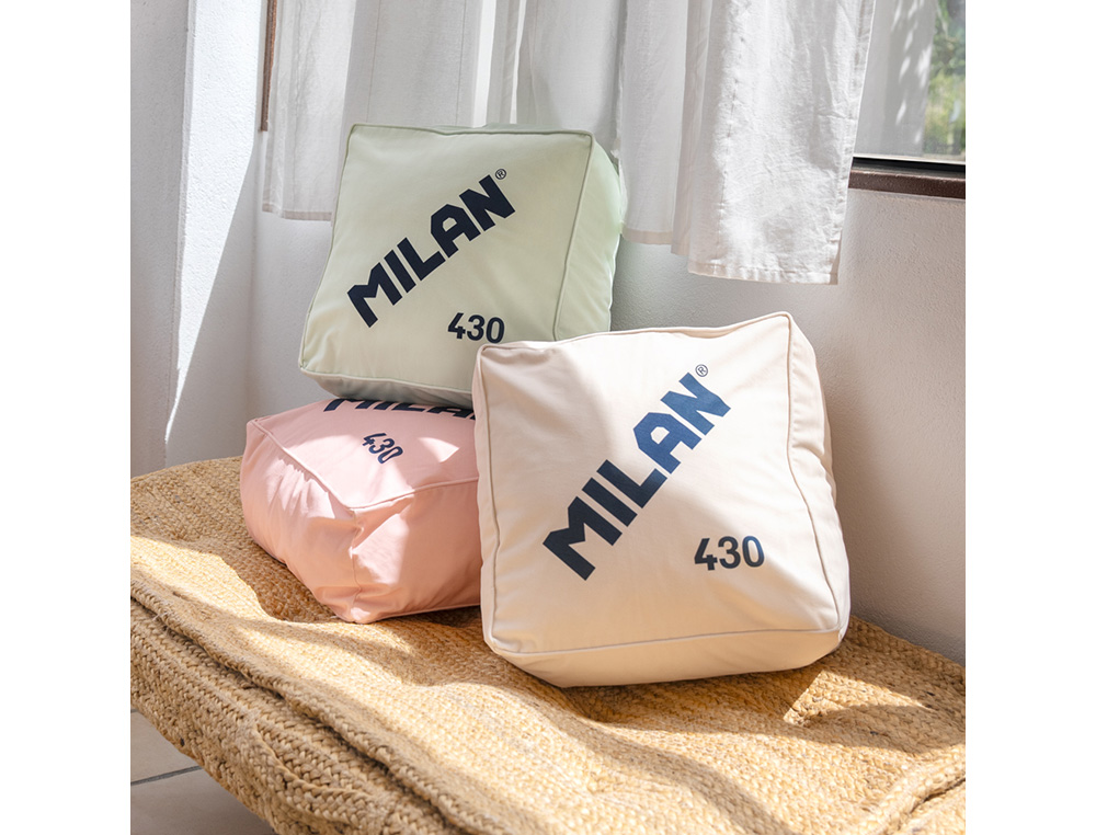 COJIN MILAN GOMA 430 SINCE 1918 TEJIDO ATERCIOPELADO FUNDA EXTRAIBLE COLOR ROSA 350X350X160 MM